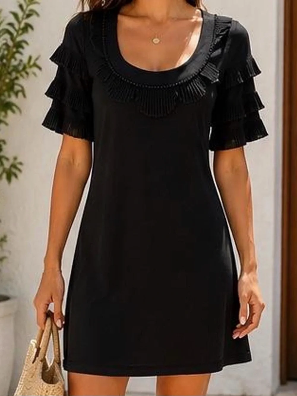 Juicy Couture Black Ruffle Sleeve Dress – Size Medium